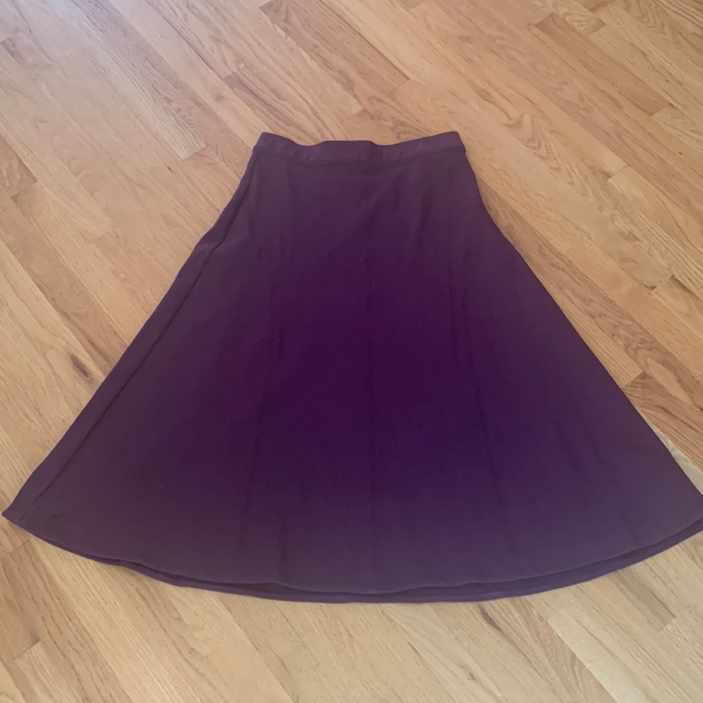 Ann Taylor Seamed Midi Skirt in Plum Rose